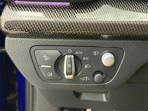 Used 2023 Audi SQ5 Prestige image 13