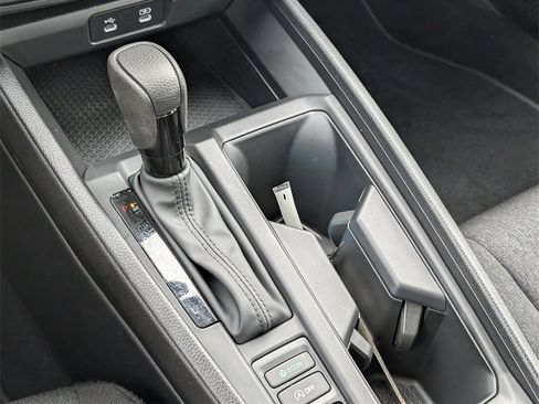 Certified 2025 Honda Accord LX image 20