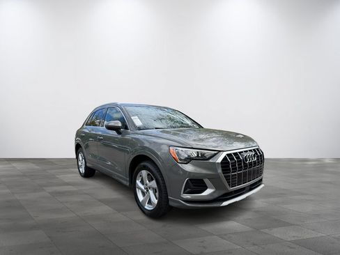 Used 2021 Audi Q3 2.0T Premium AWD/4WD image 1