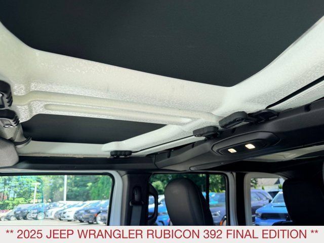 Used 2025 Jeep Wrangler Unlimited Rubicon 392 AWD/4WD image 19
