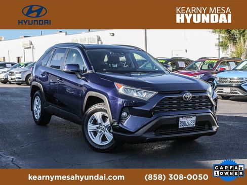 Used 2021 Toyota RAV4 XLE image 1