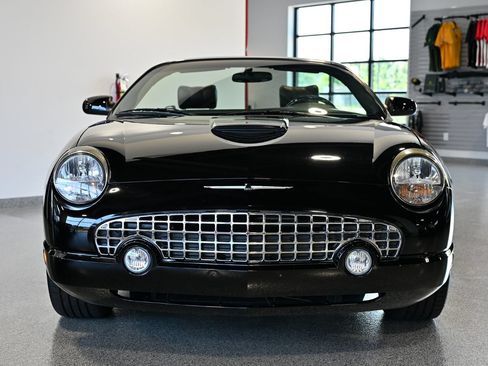 Used 2002 Ford Thunderbird RWD image 2