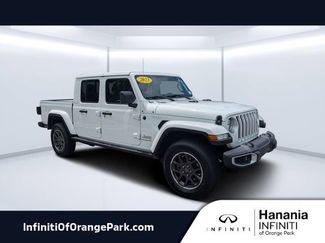 Used 2023 Jeep Gladiator Overland w/ Popular Equipment Package AWD/4WD video 1