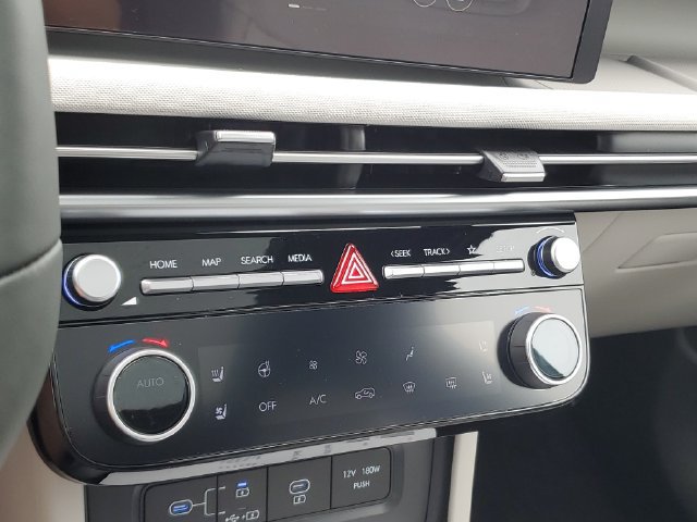 New 2026 Hyundai Tucson Limited AWD/4WD image 29