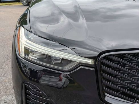 Used 2026 Volvo XC60 B5 Plus w/ Protection Package Premier AWD/4WD image 10