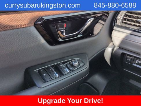 Used 2025 Subaru Forester Sport image 29