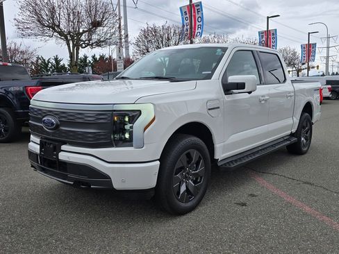 Used 2023 Ford F150 Lightning Lariat w/ Equipment Group 511A High image 1