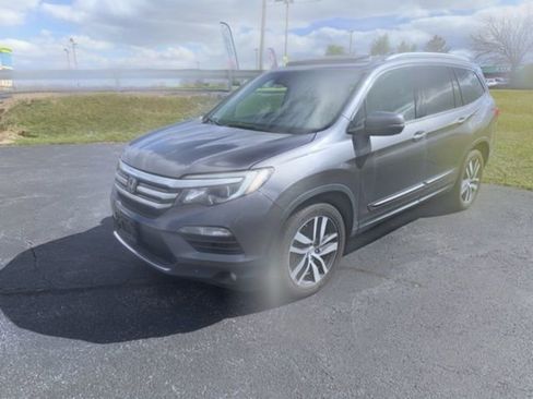 Used 2016 Honda Pilot Elite image 3
