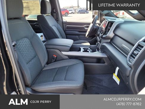 New 2026 RAM 1500 Big Horn AWD/4WD image 13