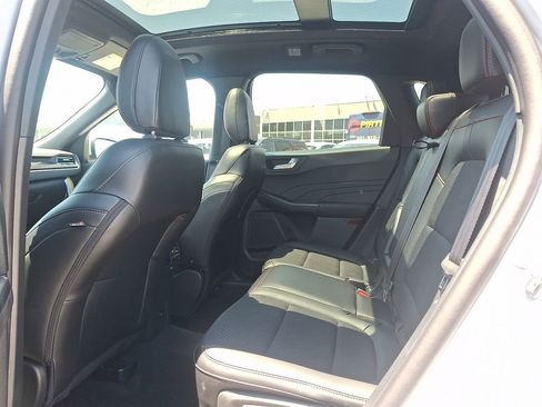 New 2026 Ford Escape ST-Line Elite w/ Equipment Group 501A AWD/4WD image 6