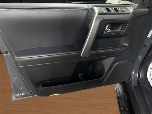 Used 2024 Toyota 4Runner SR5 image 10