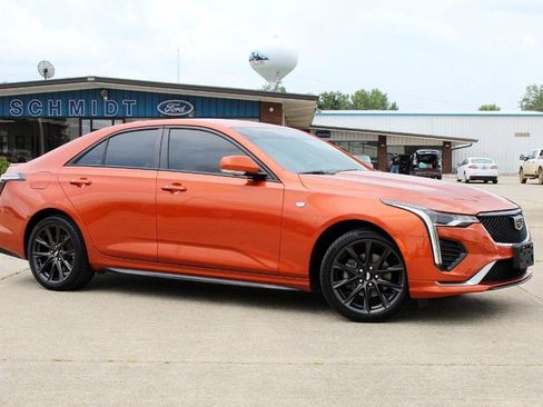 Used 2023 Cadillac CT4 Sport image 3