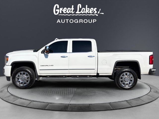 Used 2019 GMC Sierra 2500 Denali w/ Duramax Plus Package AWD/4WD image 2