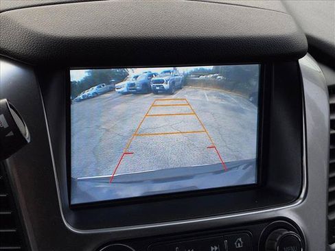 Used 2017 Chevrolet Tahoe Premier RWD image 13