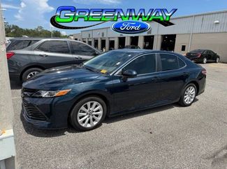 Used 2019 Toyota Camry LE FWD video 1