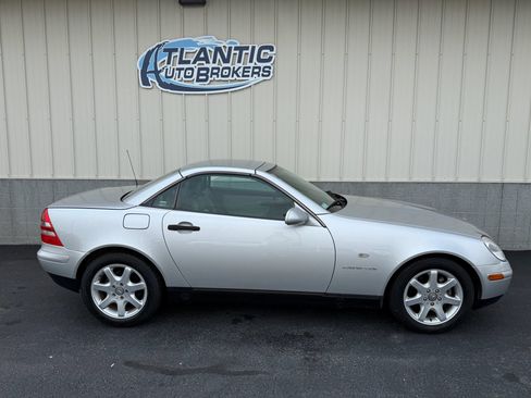 Used 1999 Mercedes-Benz SLK 230 image 3