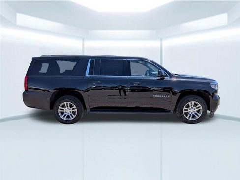 Used 2017 Chevrolet Suburban LS w/ Max Trailering Package AWD/4WD image 7
