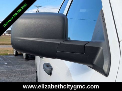 Used 2022 RAM 1500 Tradesman w/ Chrome Appearance Group image 11