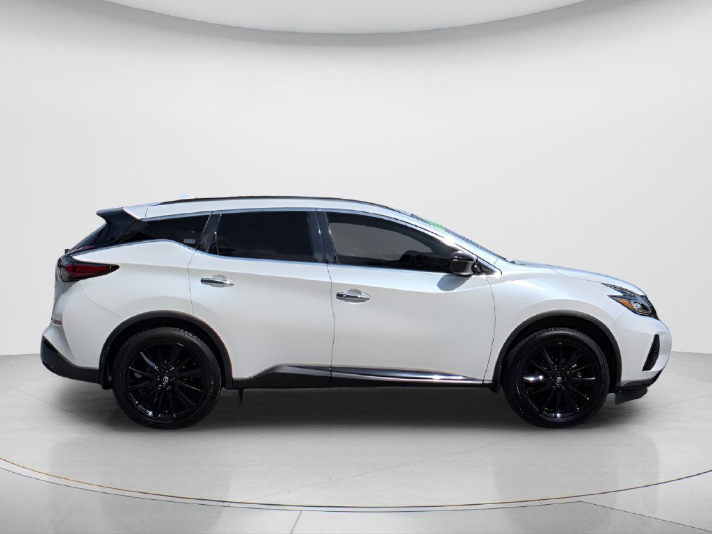 Used 2023 Nissan Murano SV w/ SV Midnight Edition Package FWD image 4