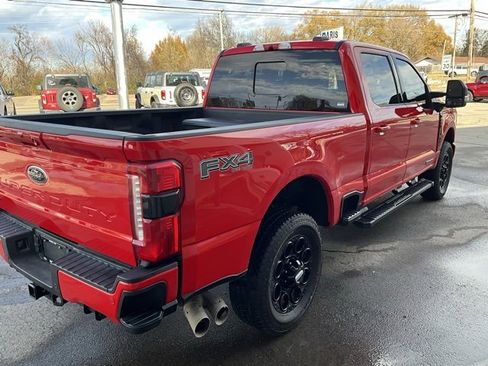 Used 2024 Ford F250 Lariat w/ Black Appearance Package image 11
