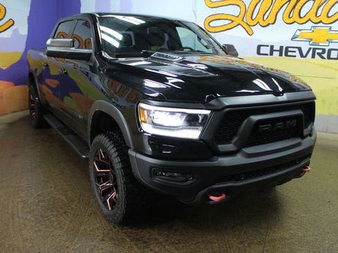 Used 2020 RAM 1500 Rebel w/ Level 2 Equipment Group AWD/4WD image 2