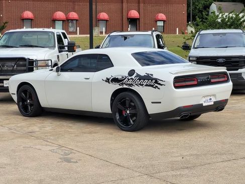 Used 2017 Dodge Challenger R/T w/ Sound Group RWD image 6