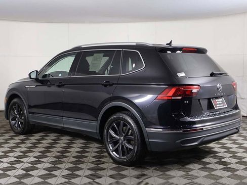 Used 2023 Volkswagen Tiguan SE image 10