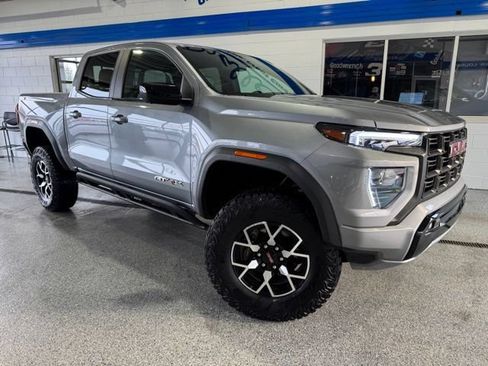 Used 2023 GMC Canyon AT4X AWD/4WD image 2