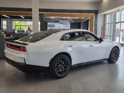New 2026 Dodge Charger R/T AWD/4WD image 4