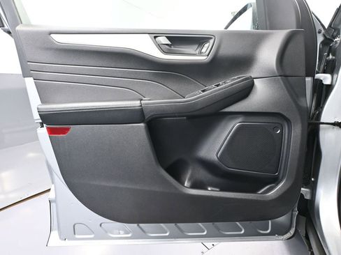 Used 2022 Ford Escape SE w/ Convenience Package FWD image 20