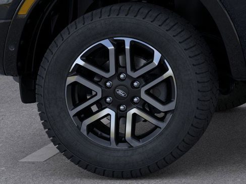 New 2025 Ford Ranger Lariat w/ FX4 Off-Road Package image 19