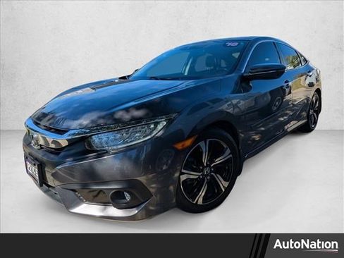 Used 2018 Honda Civic Touring image 1