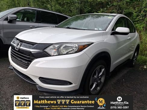 Used 2018 Honda HR-V LX image 1