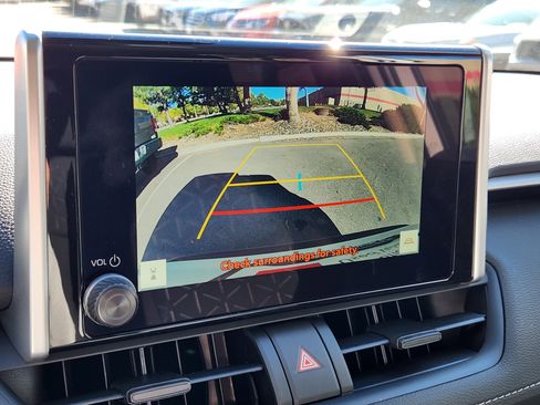 Certified 2025 Toyota RAV4 XLE image 22