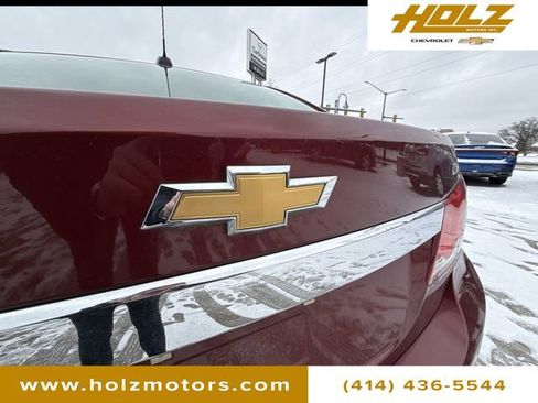 Certified 2016 Chevrolet Cruze LT image 33