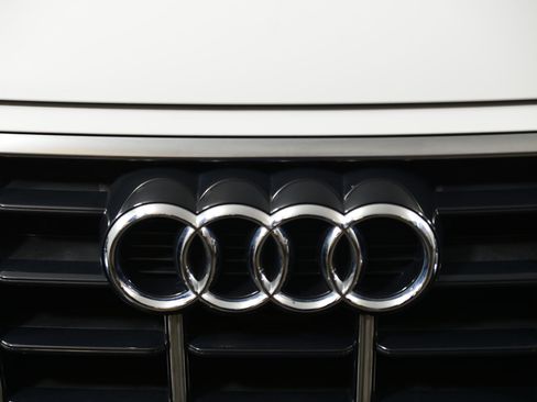 Certified 2023 Audi Q5 Premium image 19