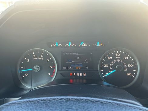 Certified 2018 Ford F150 XLT w/ Equipment Group 302A Luxury AWD/4WD image 19