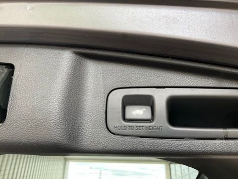 Used 2018 Honda CR-V EX-L image 17