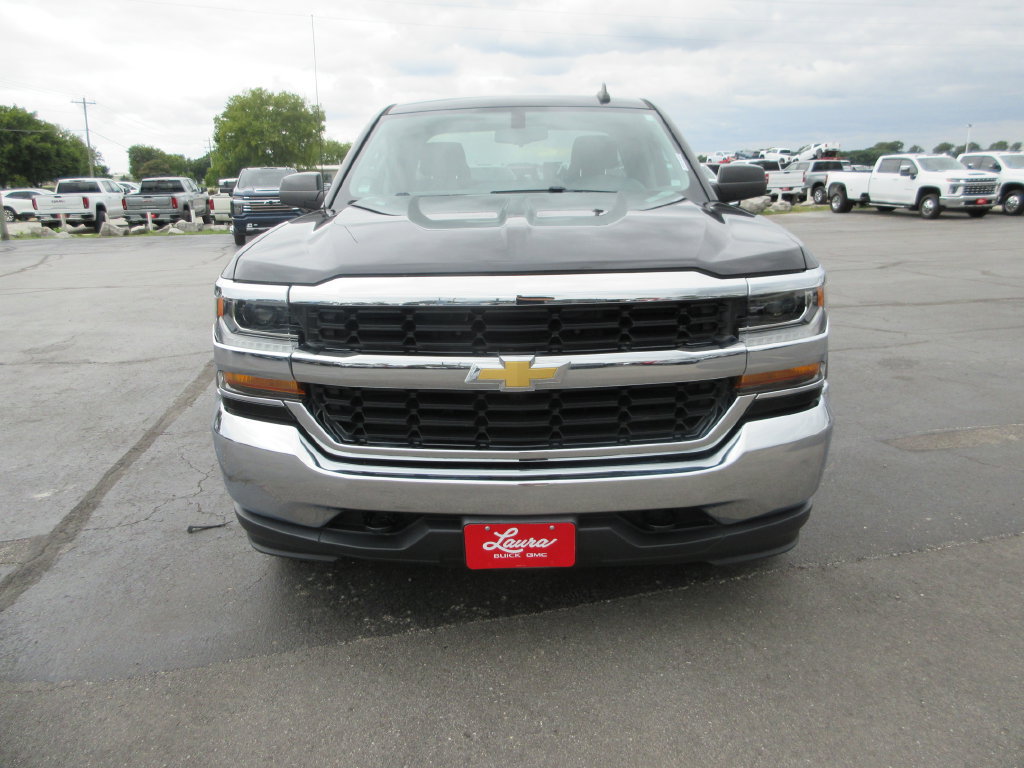 Used 2018 Chevrolet Silverado 1500 LT AWD/4WD image 13