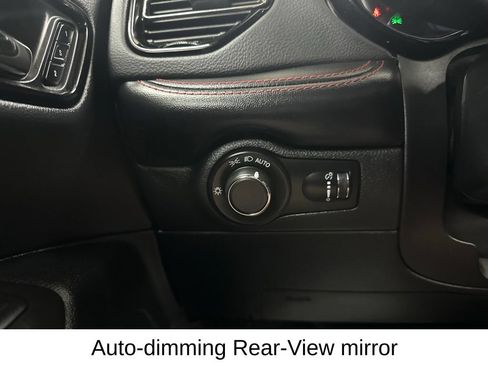 Used 2025 Dodge Durango R/T w/ Blacktop Package AWD/4WD image 46