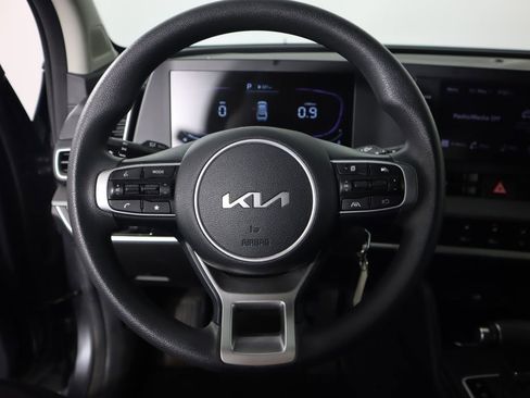 Used 2023 Kia Sportage LX AWD/4WD image 11