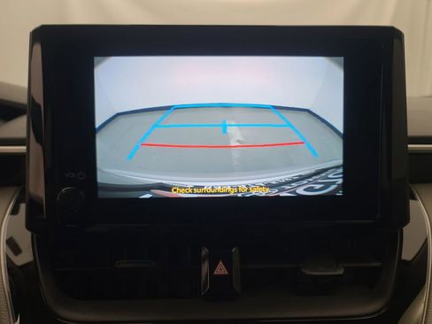 Used 2026 Toyota Corolla LE image 33