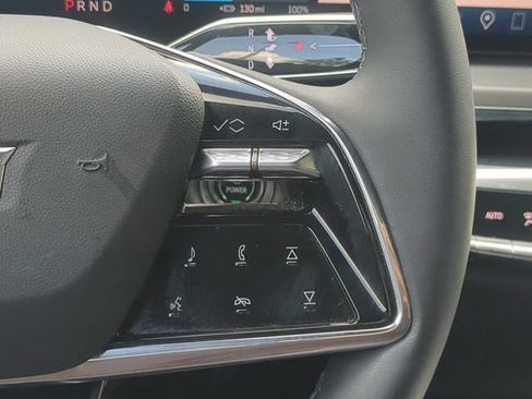 Used 2024 Cadillac Lyriq Sport RWD image 31