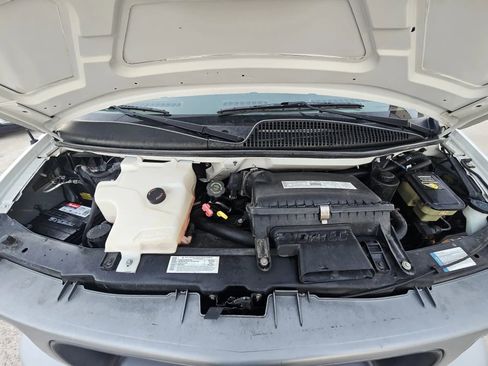 Used 2000 GMC Savana 3500 Extended image 8