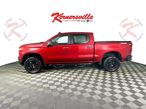 Used 2019 Chevrolet Silverado 1500 Custom Trail Boss w/ Custom Convenience Package image 4
