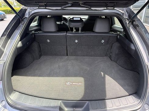 Used 2024 Lexus UX 250h F Sport FWD image 12
