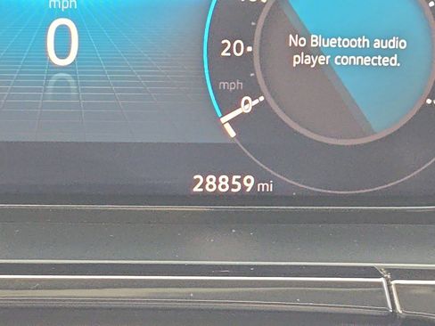 Used 2025 Volkswagen Atlas SE FWD image 21