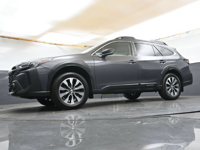 Used 2024 Subaru Outback Limited AWD/4WD image 30