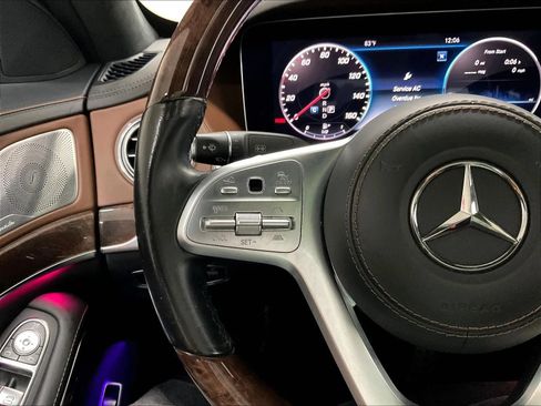 Used 2018 Mercedes-Benz S 560 4MATIC Sedan image 20