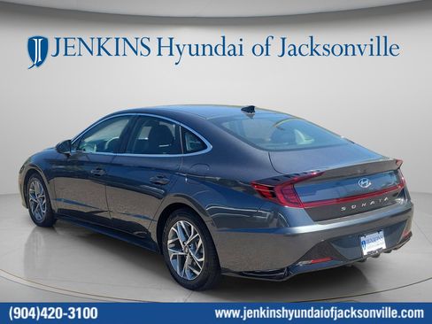 Certified 2022 Hyundai Sonata SEL FWD image 5